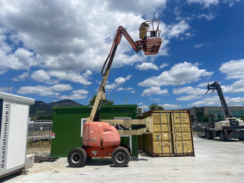 JLG 450A